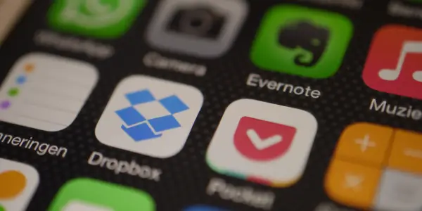 Smartphone Apps That Make Using Public Charging Hubs Easier